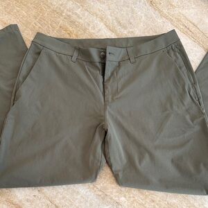 Lululemon Men's ABC Trouser